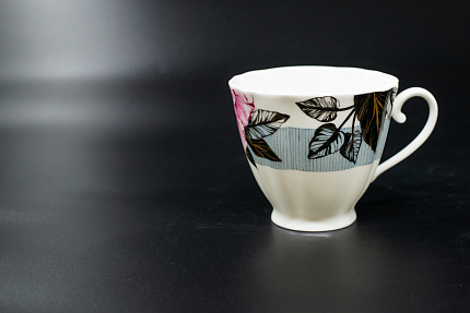 Чашка с блюдцем Серая Роза, на форме Гвоздика, арт 61.20990.00.1