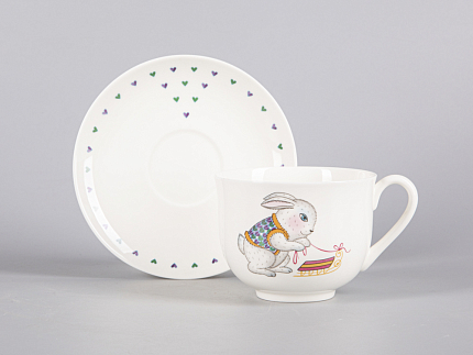 Чашка с блюдцем чайная 335 мл форма Ландыш рисунок Саночки арт. 81.30680.00.1