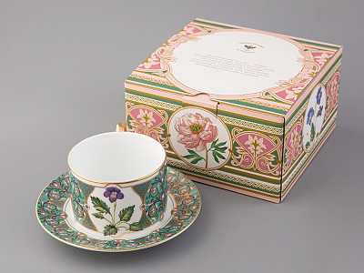 Чашка с блюдцем 250 мл в подарочной упаковке форма Соло, рисунок, Фиалка надрезанная, арт. 81.32656.00.1