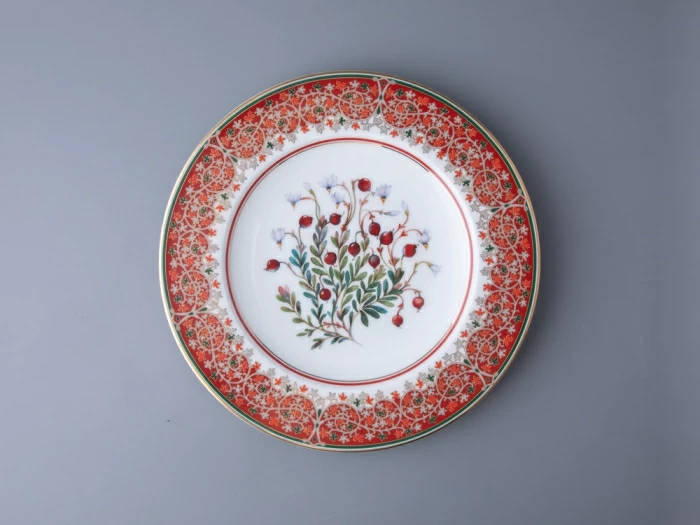 Тарелка декоративная 270 мм в подарочной упаковке форма Европейская рисунок Клюква заповедная, арт. 81.34279.00.1, 