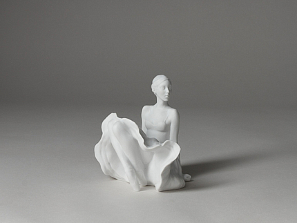 Скульптура форма В пуантах рисунок Белый арт. 82.91483.00.1