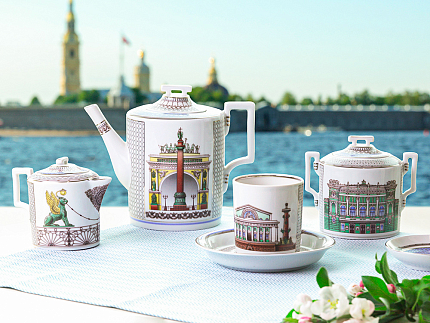 Чашка с блюдцем чайная, форма Гербовая, рисунок Серебряный город 3, арт. 81.32586.00.1