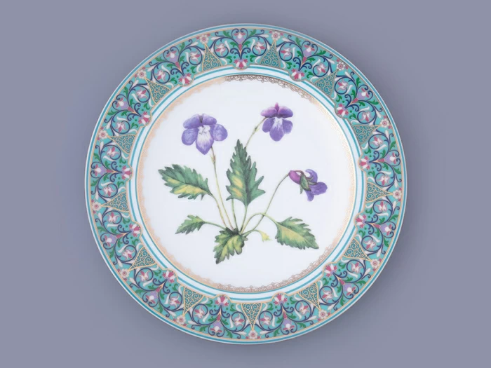 Тарелка декоративная в подарочной упаковке 270 мм, форма Европейская, рисунок Фиалка надрезанная, арт. 81.32669.00.1, 