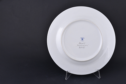 Декоративная тарелка Энтомология, на форме Mazarin 300 мм, арт 60.11600.00.5