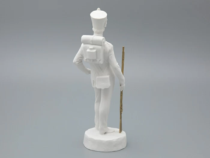 Скульптура  Рядовой русской пехоты Николая I, в подарочной упаковке, рисунок Белый бисквит, арт 81.33426.00.1, 