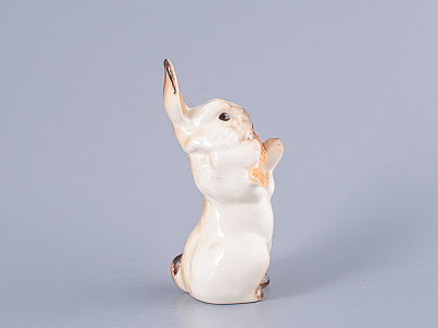 Скульптура Заяц с морковкой № 2 арт. 82.01963.00.1