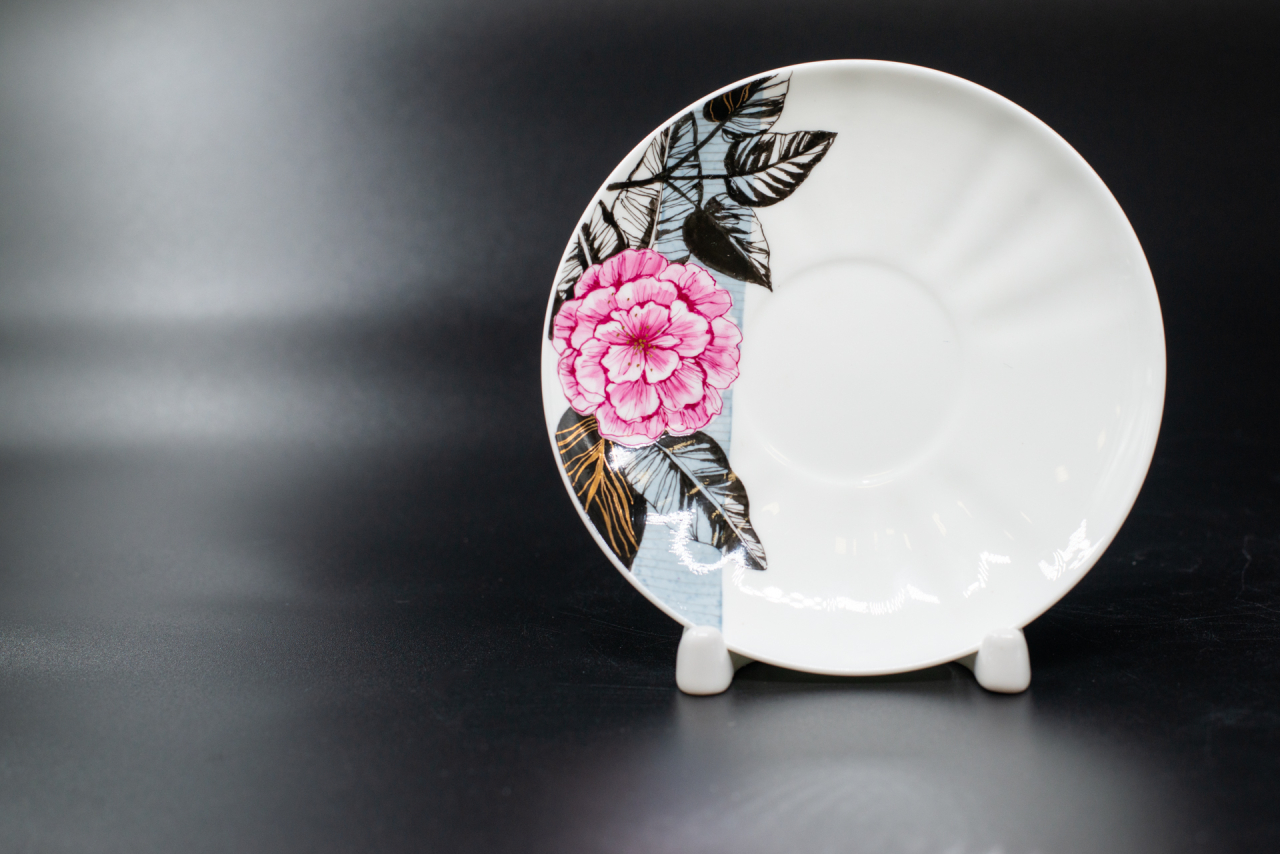 Чашка с блюдцем Серая Роза, на форме Гвоздика, арт 61.20990.00.1, 