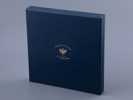 Тарелка декоративная 270 мм в подарочной упаковке, форма Европейская-3 рисунок Маршалы Победы. Жуков Г.К., арт. 81.33507.00.1, 