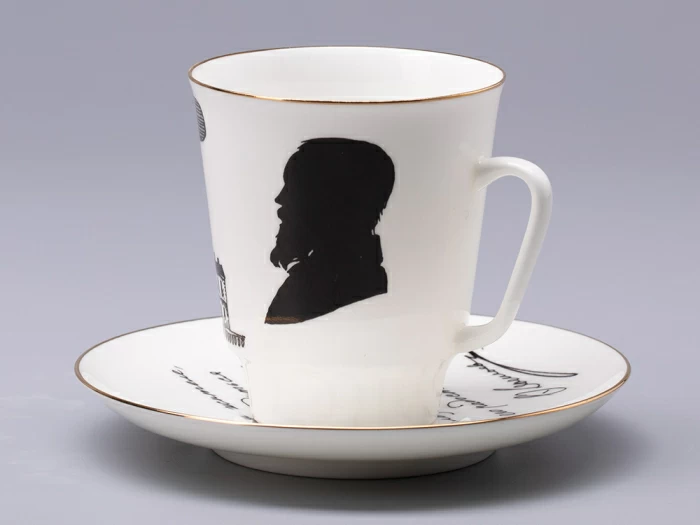 Чашка с блюдцем 165 мл форма Майская рисунок Русские писатели Достоевский, арт. 81.31158.00.1, 