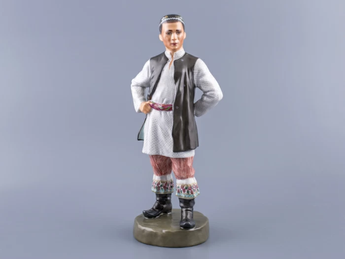 Скульптура Народност России малого размера, Татарин Казанский, арт 82.99368.00.1, 