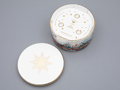 Свеча ароматическая в подарочной упаковке, форма Идиллия рисунок Календа аромат Зимний лес, арт. 81.33153.00.1