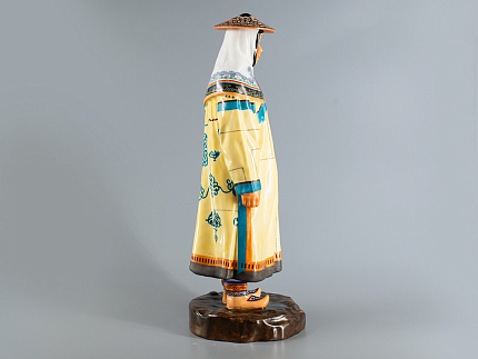 Скульптура Народности России Гольдская женщина арт. 82.69852.00.1