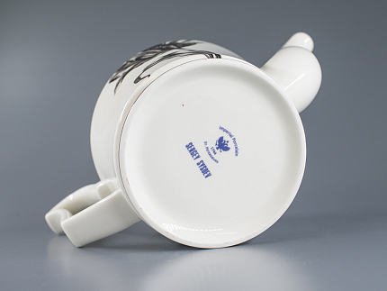 Подарочный набор чайник форма Юлия рисунок Сысоев. Волшебный сад II арт. 81.30911.00.1