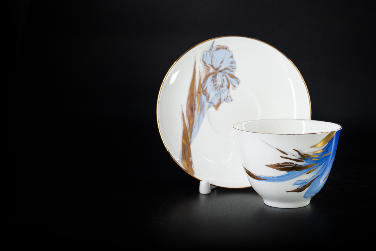 Чашка с блюдцем Любимые Цветы Модерна 5, на форме Весенняя, арт 61.21001.00.1, 