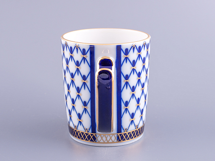 Бокал с блюдцем и с крышкой 380 мл форма Снежное утро рисунок Кобальтовая сетка арт. 81.15425.00.1