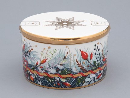 Свеча ароматическая в подарочной упаковке, форма Идиллия рисунок Календа аромат Зимний лес, арт. 81.33153.00.1