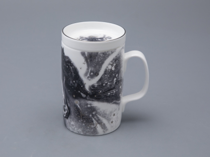 Бокал с блюдцем и крышкой 400 мл в подарочной упаковке, форма top рисунок Черный мустанг, арт 81.34276.00.1, 