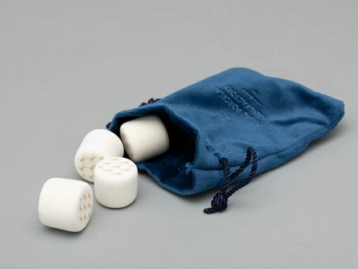 Подарочный набор Кожаный чемодан мини-бар Status (Статус) коричневый арт. 81.31189.00.1, 