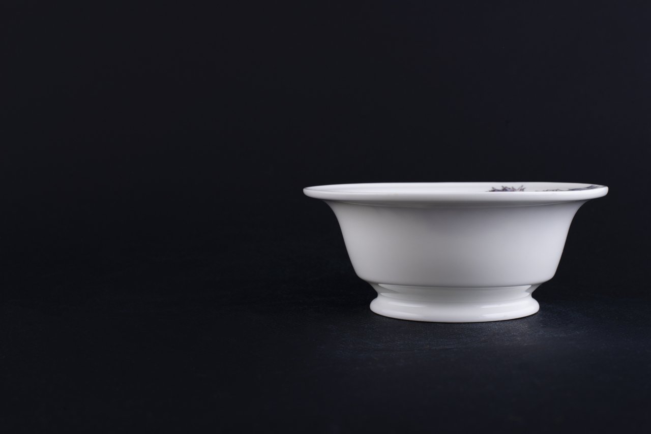 Салатник Розовый колючий цветок на форме Александрия арт 60.13548.00.1, 