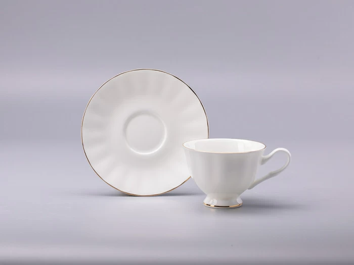 Сервиз чайный форма Нега рисунок Золотая лента, 6 персон 14 предметов, арт. 81.23019.00.1, 