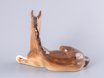 Скульптура Жеребенок лежащий (гнедой) арт. 82.01030.00.1