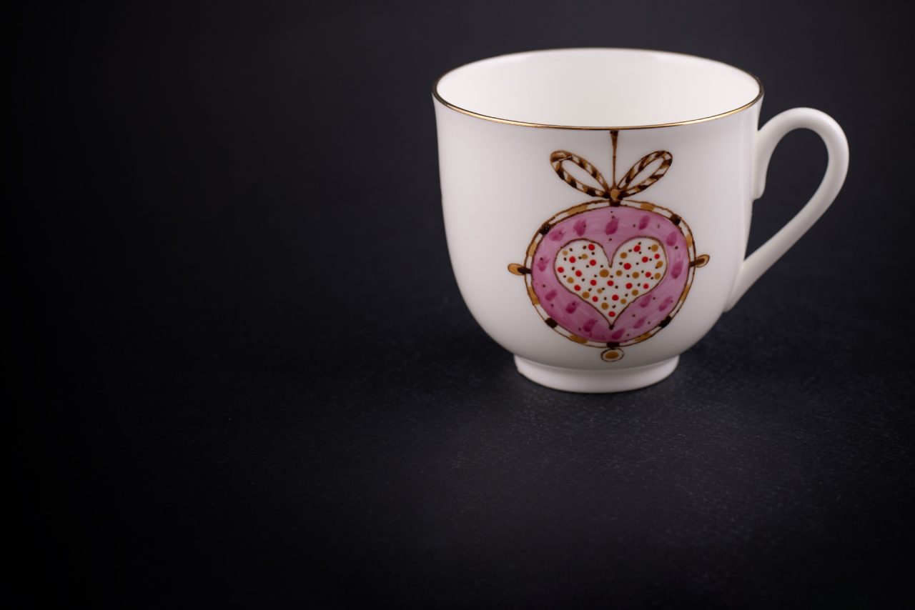 Чашка с блюдцем кофейная 180 ., форма Ландыш, рисунок Сердечное поздравление, арт 61.21046.00.1, 