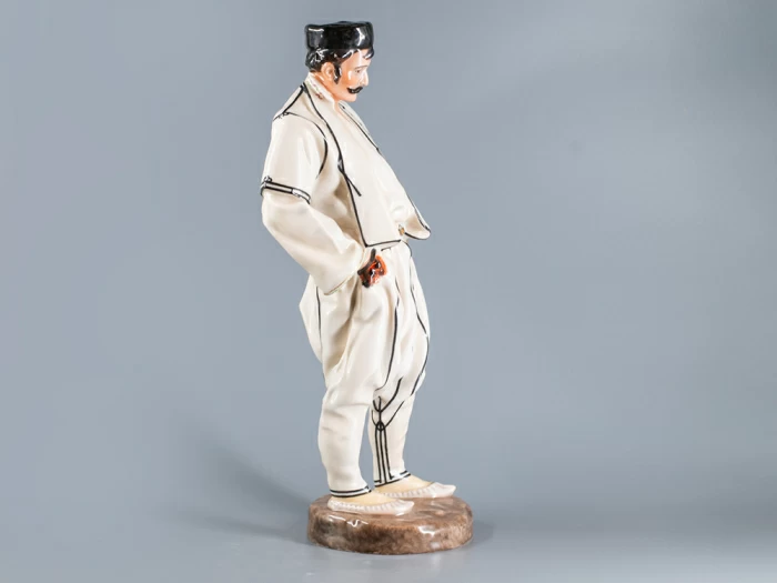 Скульптура Народности России, Болгарин, арт 82.89458.00.1, 