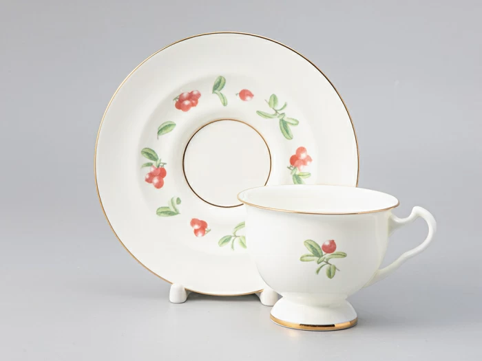 Чашка с блюдцем чайная форма Айседора рисунок Брусника арт. 81.26751.00.1, 