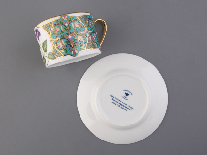 Чашка с блюдцем 250 мл в подарочной упаковке форма Соло, рисунок, Фиалка надрезанная, арт. 81.32656.00.1, 