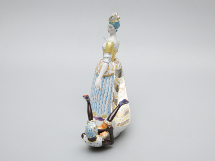 Скульптура Дама с арапчонком Петровская Ассамблея арт. 82.51222.00.1, 