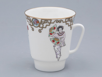 Трехпредметный комплект 165 мл форма Майская рисунок Балет Красный Мак арт. 81.31530.00.1, 