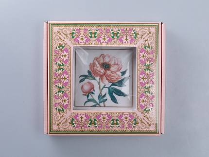 Подставка для мелочей в подарочной упаковке, форма Квадратная, рисунок Дивный Пион, арт 81.34212.00.1