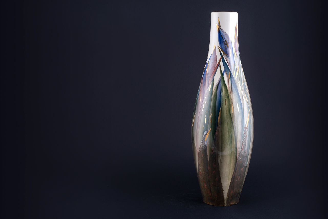 Ваза Цветы и листья на форме Высокая арт 60.14665.00.1, 