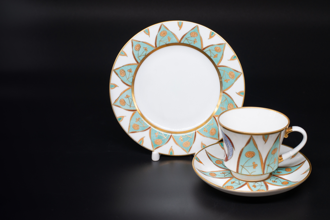 Блюдце чайное Рыбы. Знак Зодиака на форме Эллипс, арт 60.05725.00.2, 