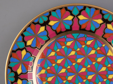 Тарелка декоративная 270 мм Европейская, в подарочной упаковке, рисунок Готическая 1 арт. 81.27117.00.1