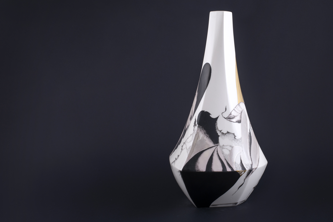 Ваза Slaid на форме Вектор, арт 60.01878.00.1, 