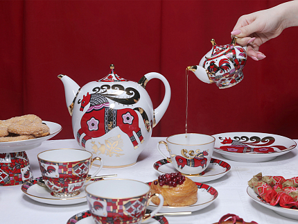 Декоративная тарелка 195 мм, форма Эллипс, рисунок Красный конь, арт 80.89344.00.1