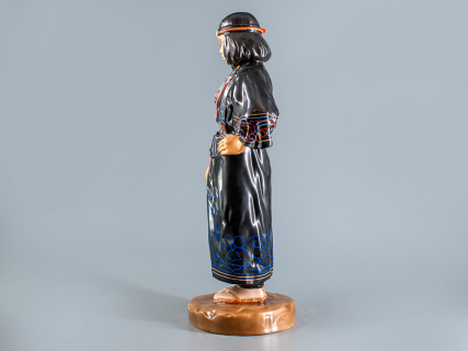 Скульптура Народности России, Айнка, арт 82.93082.00.1, 