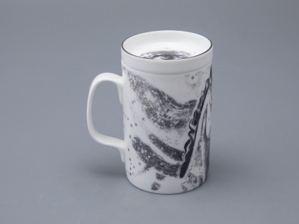 Бокал с блюдцем и крышкой 400 мл в подарочной упаковке, форма top рисунок Черный мустанг, арт 81.34276.00.1, 