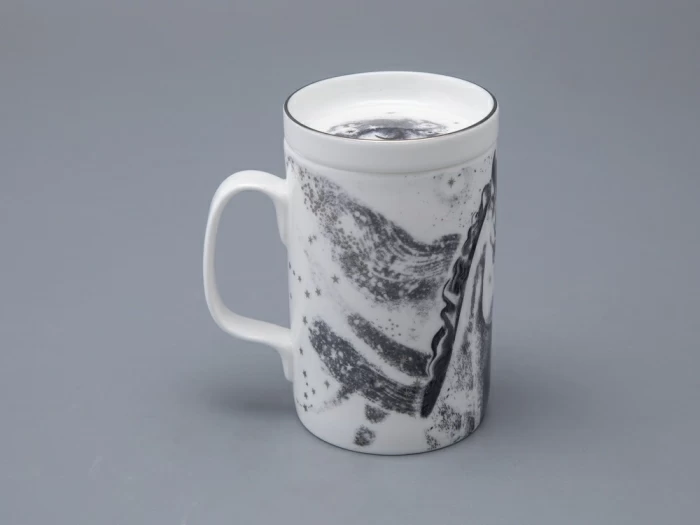 Бокал с блюдцем и крышкой 400 мл в подарочной упаковке, форма top рисунок Черный мустанг, арт 81.34276.00.1, 