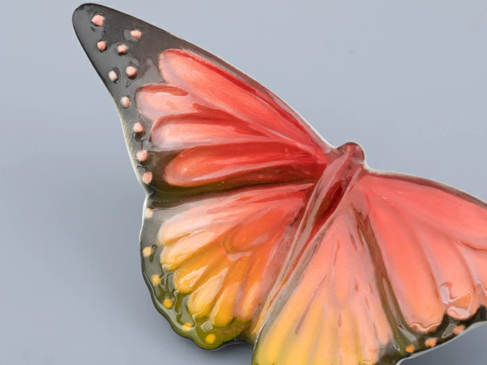 Скульптура форма Бабочка среднего размера, рисунок Красная, арт. 82.47232.00.1, 