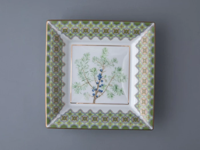 Подставка для мелочей в подарочной упаковке форма Квадратная рисунок Можжевельник ароматный, арт 81.33956.00.1, 