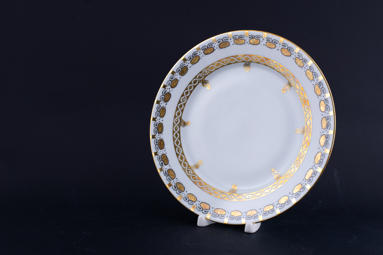 Тарелка 220 мм Русский модерн, на форме Европейская, арт 60.08573.00.1, 