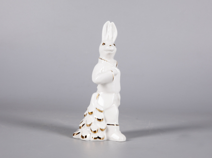 СКУЛЬПТУРА форма Заяц с ёлкой, рисунок Золотая ёлочка арт 82.42886.00.1, 