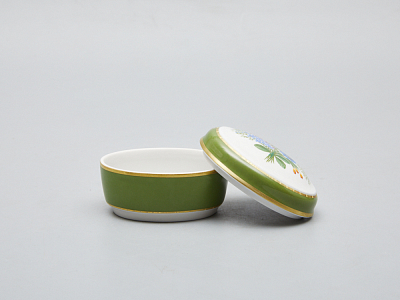 Туалетная коробочка форма Овальная рисунок Букет с анемоном арт. 80.60094.00.1