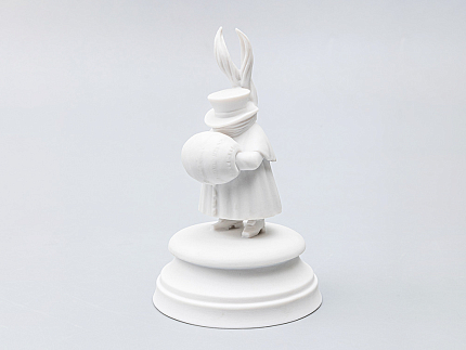 Скульптура Одиннадцатый гость Белый арт. 82.65369.00.1