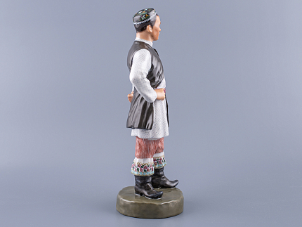 Скульптура Народност России малого размера, Татарин Казанский, арт 82.99368.00.1