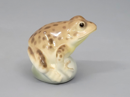 Скульптура Лягушка прудовая коричневая арт. 82.63684.00.1, 