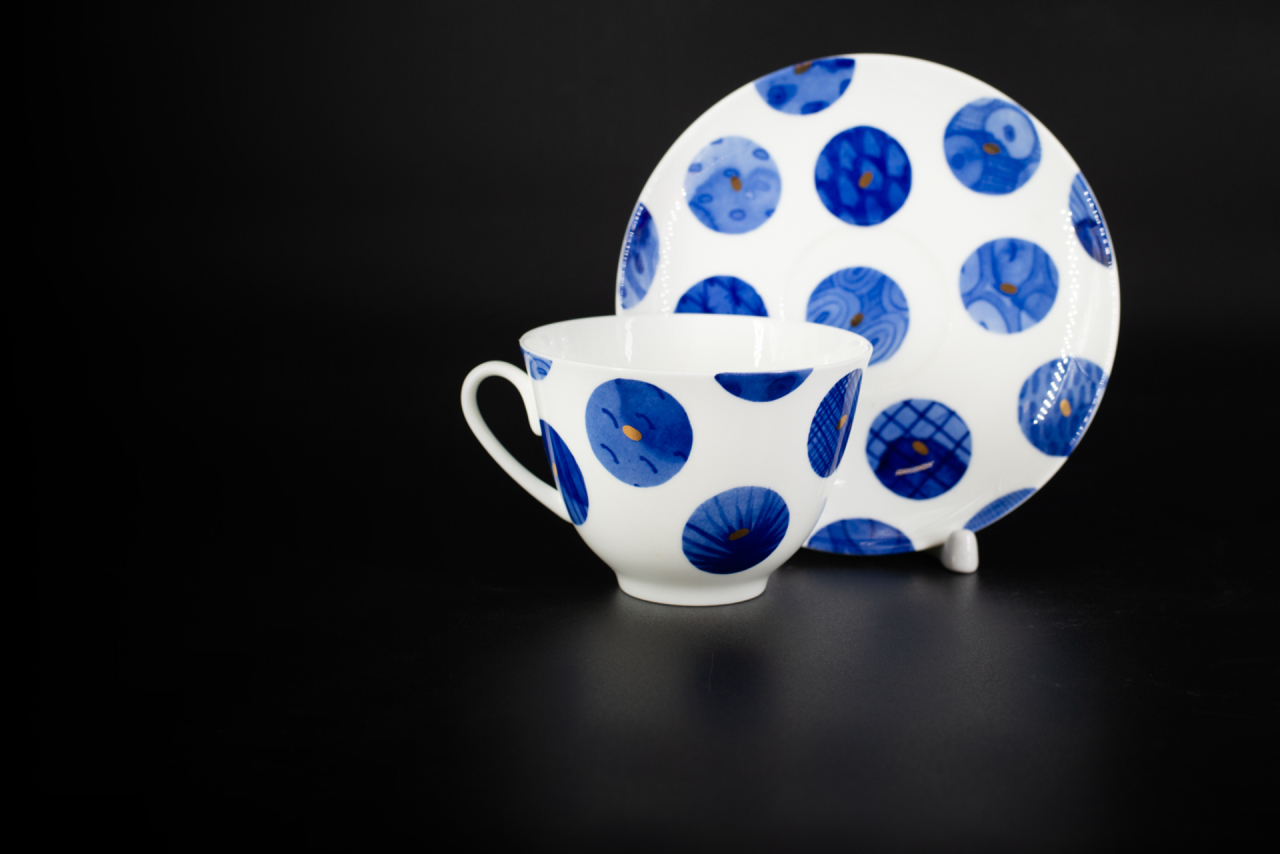 Чашка с блюдцем Мода, на форме Весенняя, арт 61.21006.00.1, 